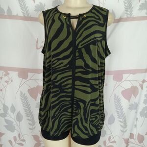 Liz Claiborne Career Grommet tank Green multi size Large